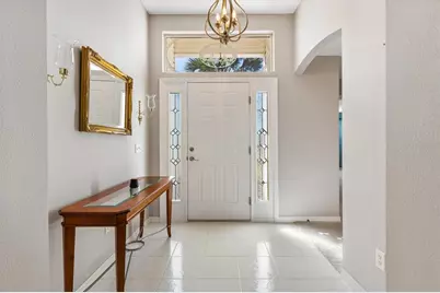 9115 SE 170th Fontaine Street, The Villages, FL 32162 - Photo 4