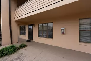 2433 NE 7th St, Ocala, FL 34470 - Photo 14