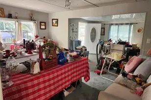 2289 Cr 436A, Lake Panasoffkee, FL 33538 - Photo 10