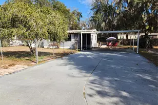 2289 Cr 436A, Lake Panasoffkee, FL 33538 - Photo 4