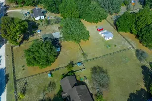 13181 NE 39th Terrace, Anthony, FL 32617 - Photo 8