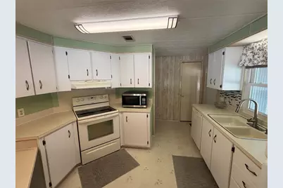 5335 SE 186th Court, Ocklawaha, FL 32179 - Photo 36