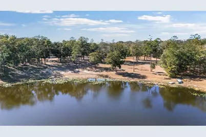 39742 Carolina Avenue, Lady Lake, FL 32159 - Photo 4