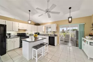 5245 NW 21st Loop, Ocala, FL 34482 - Photo 10