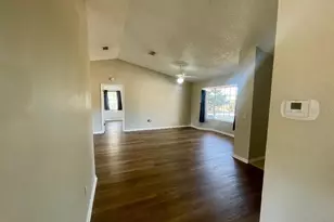 36422 Birdie Ct, Grand Island, FL 32735 - Photo 12