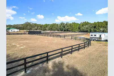 21051 SE 42nd Street, Morriston, FL 32668 - Photo 32