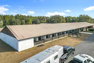 21051 SE 42nd St, Morriston, FL 32668 - Photo 26
