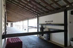 21051 SE 42nd St, Morriston, FL 32668 - Photo 6