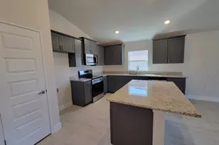 4537 SW 91st Ln Rd, Ocala, FL 34476 - Photo 4