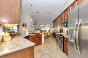 8489 SE 158th Pl, Summerfield, FL 34491 - Photo 18