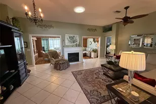 725 Palma Dr, The Villages, FL 32159 - Photo 8