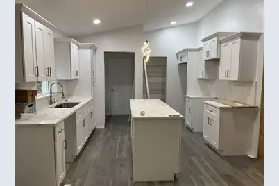 11 Sequoia Loop Place, Ocklawaha, FL 32179 - Photo 2