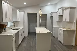 11 Sequoia Loop Pl, Ocklawaha, FL 32179 - Photo 2