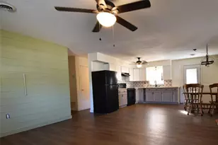 2810 NE 24th Ave, Ocala, FL 34470 - Photo 4