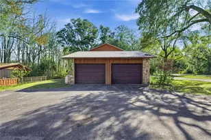 351 Sequoia Dr, Ocklawaha, FL 32179 - Photo 24