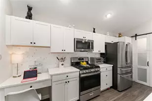 7646 Cheryl Ct, The Villages, FL 34762 - Photo 12