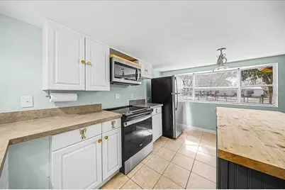 16789 SE 8th Place, Silver Springs, FL 34488 - Photo 6