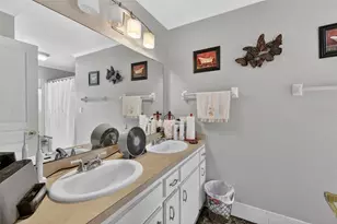 2230 SW 87th Pl, Ocala, FL 34476 - Photo 30