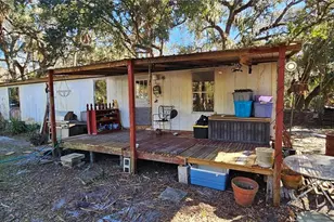 11159 N Clamdigger Terrace, Inglis, FL 34449 - Photo 10