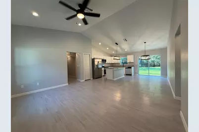 8 Malauka Circle Lane, Ocklawaha, FL 32179 - Photo 2