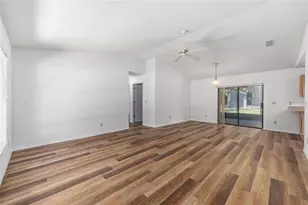 6057 SE 39th Ave, Ocala, FL 34480 - Photo 4