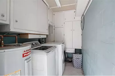 640 59th St S, Saint Petersburg, FL 33707 - Photo 14