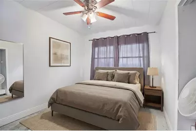 640 59th St S, Saint Petersburg, FL 33707 - Photo 18