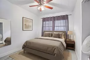 640 59th St S, Saint Petersburg, FL 33707 - Photo 18