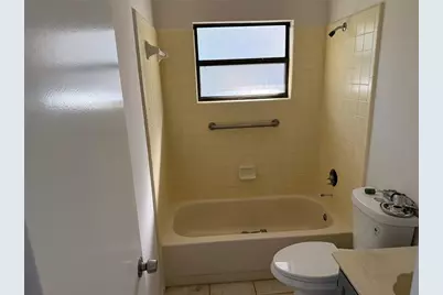 8215 SW 57th Place, Gainesville, FL 32608 - Photo 12