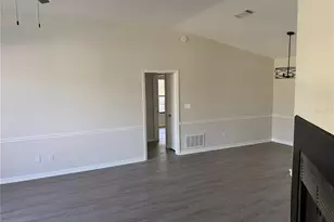 8215 SW 57 Pl, Gainesville, FL 32608 - Photo 6