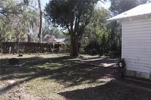 119 NE 1st St, Williston, FL 32696 - Photo 20