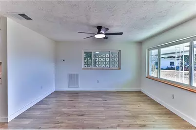 9 James Court, Beverly Hills, FL 34465 - Photo 4