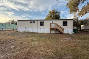 217 Longview Ave, Lady Lake, FL 32159 - Photo 10