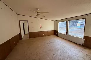 217 Longview Ave, Lady Lake, FL 32159 - Photo 2