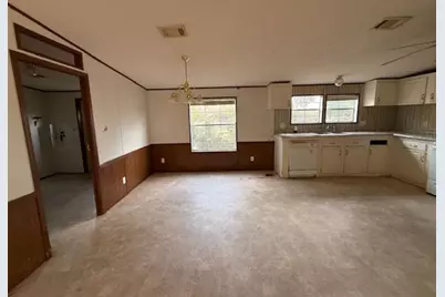 217 Longview Avenue, Lady Lake, FL 32159 - Photo 4