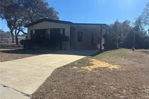 18410 SE 58th St, Ocklawaha, FL 32179 - Photo 4
