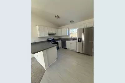 24449 NW Falcon Avenue, Dunnellon, FL 34431 - Photo 4