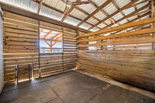 1351 SE 196 Ct, Morriston, FL 32668 - Photo 52