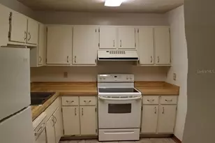 2701 NE 10th St, Ocala, FL 34470 - Photo 4