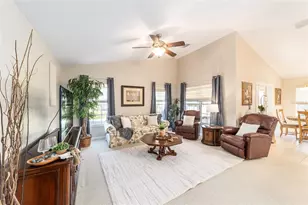 12153 SE 174th Pl, Summerfield, FL 34491 - Photo 12