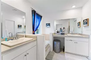 1061 NW 208th Terrace, Miami, FL 33169 - Photo 18