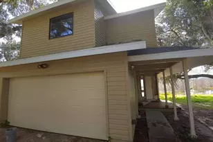 10090 SE 106th Ln, Belleview, FL 34420 - Photo 1