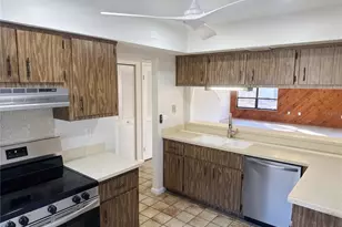 3808 NE 17th St Cir, Ocala, FL 34470 - Photo 10