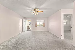 8540 SW 90th Pl, Ocala, FL 34481 - Photo 4