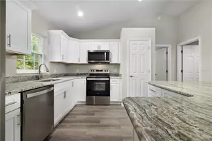 8 Juniper Trail Crse, Ocala, FL 34480 - Photo 2