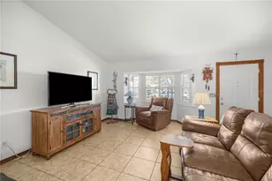 8412 SW 93rd Pl, Ocala, FL 34481 - Photo 4