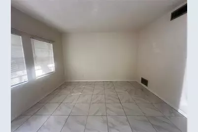 1315 SE Silver Springs Place #6, Ocala, FL 34471 - Photo 2