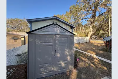 18592 SE 21st Street, Silver Springs, FL 34488 - Photo 10