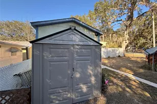 18592 SE 21st St, Silver Springs, FL 34488 - Photo 10