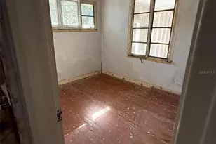 1130 NE 10th St, Ocala, FL 34470 - Photo 4